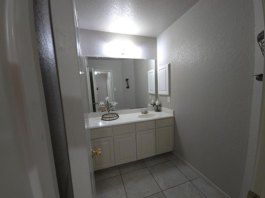 Furnished Finder property 910998_1 photo 8