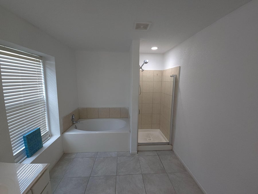 Furnished Finder property 910998_1 photo 11