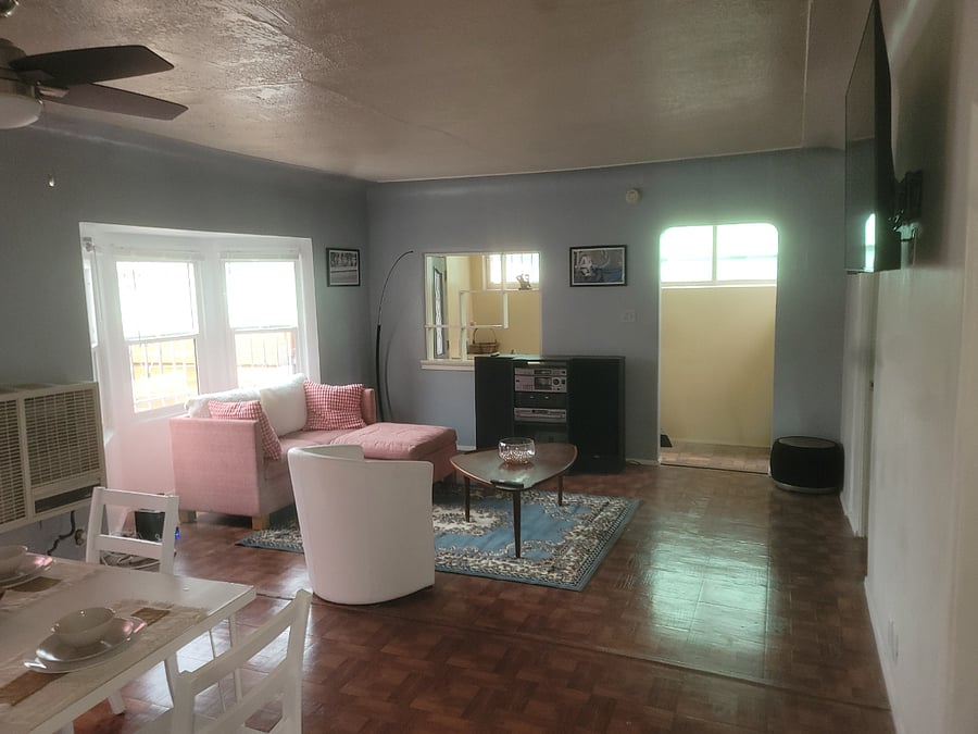 Open floor plan/living-dinIng room