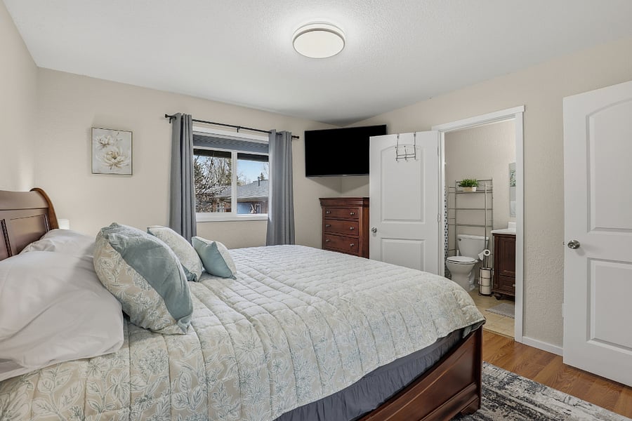 Master bedroom
