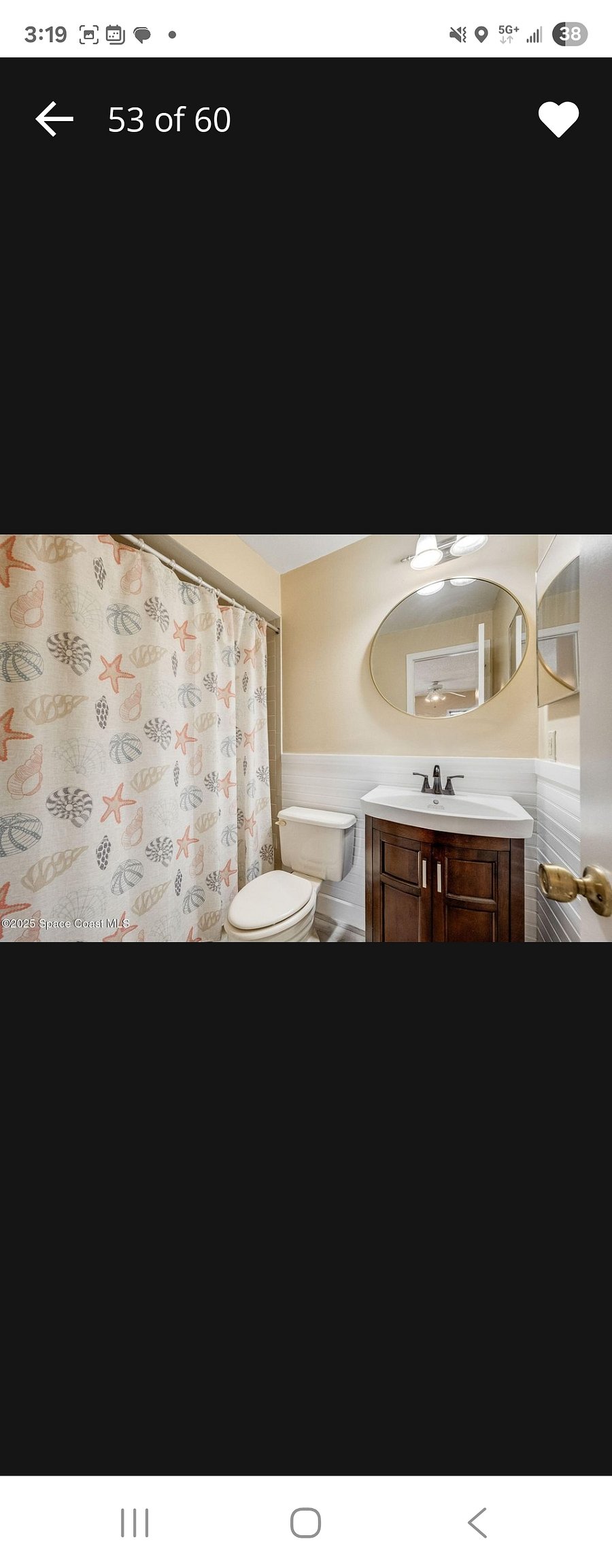 Top Floor (3rd Floor/3rd bedroom & bathroom has tub and shower combination.
