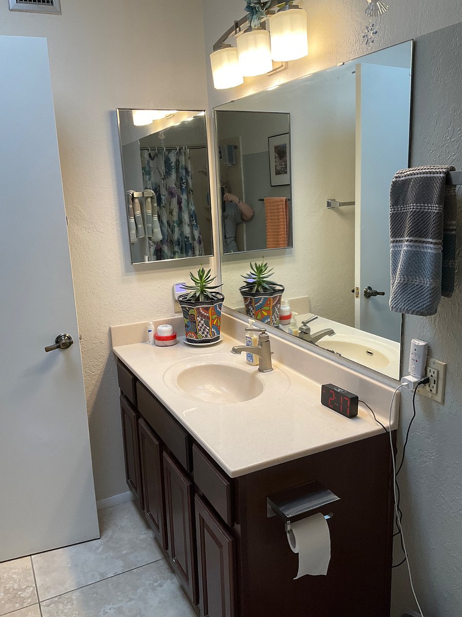 Master bath.