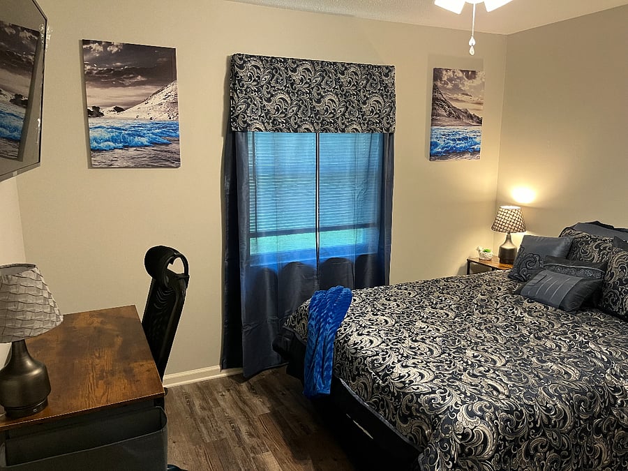 Bedroom 3 BLUE room  Comfy Queen bed