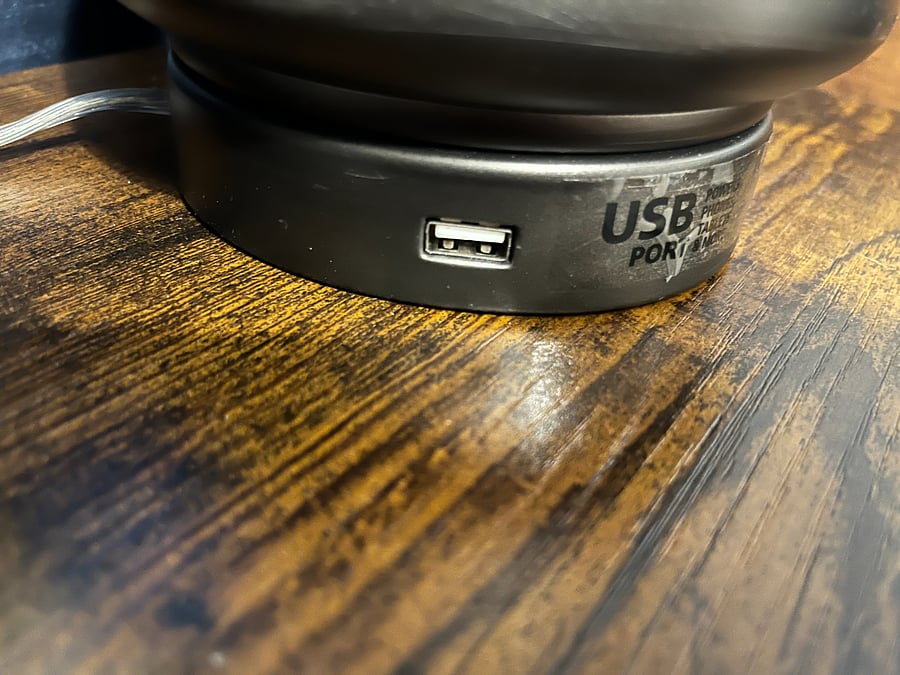 Extra USB charging ports in lamps