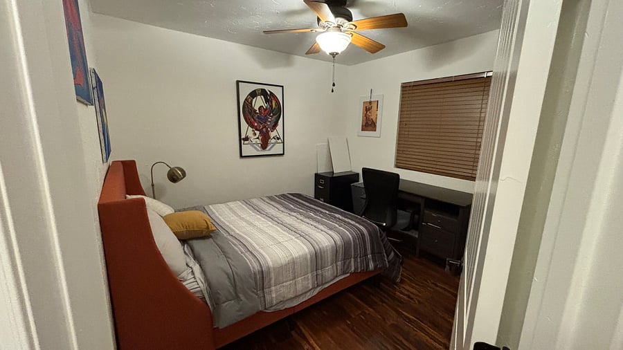 3rd Bedroom 1 Double Bed 2nd floor 