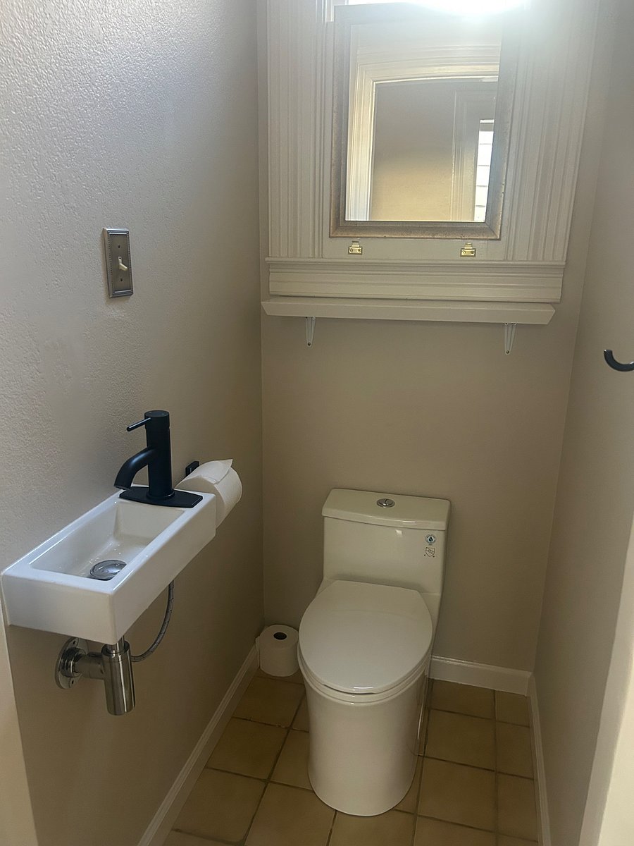 1/2
bath