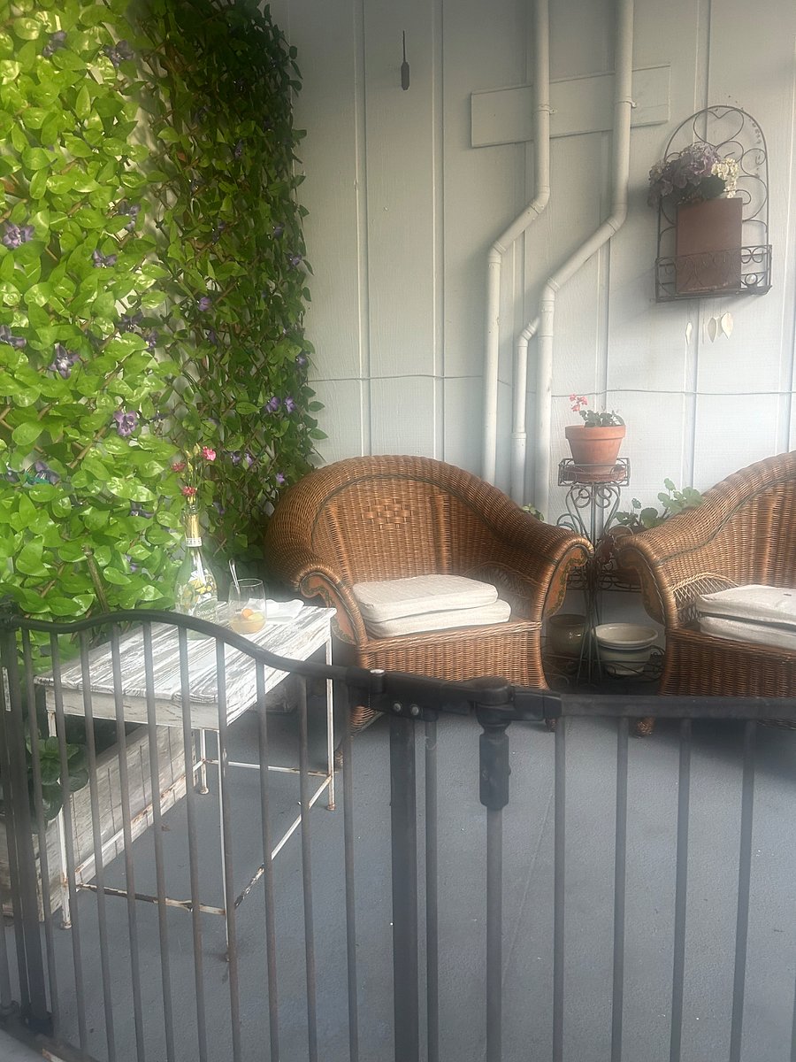 deck off the kitchen