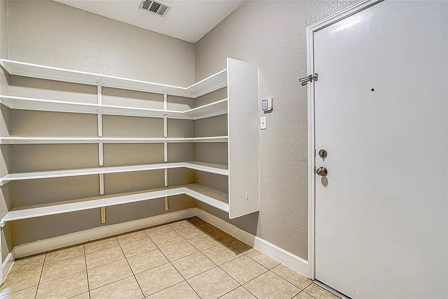 Large pantry with in-home laundry and garage access