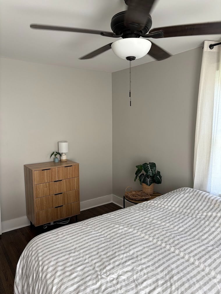 king bedroom dresser