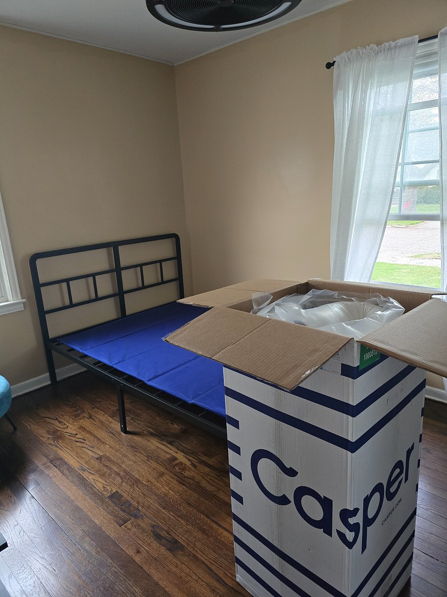Brand new Casper mattress purchased 2Q 2025.