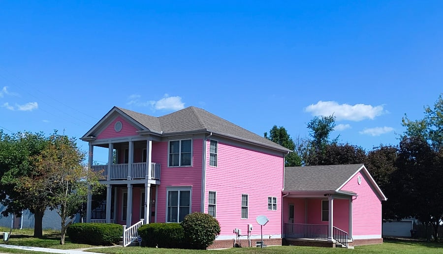 Your Home Away From Home

Come find your peace...