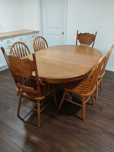 Dining Room Seating