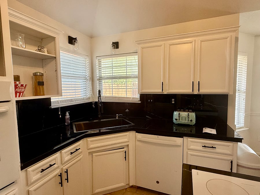 New farmhouse sink