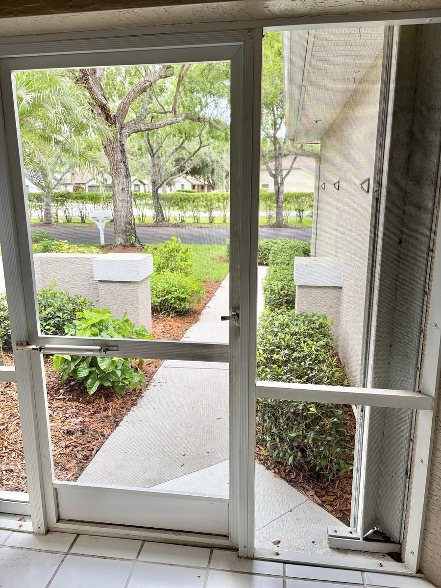 Front door entryway