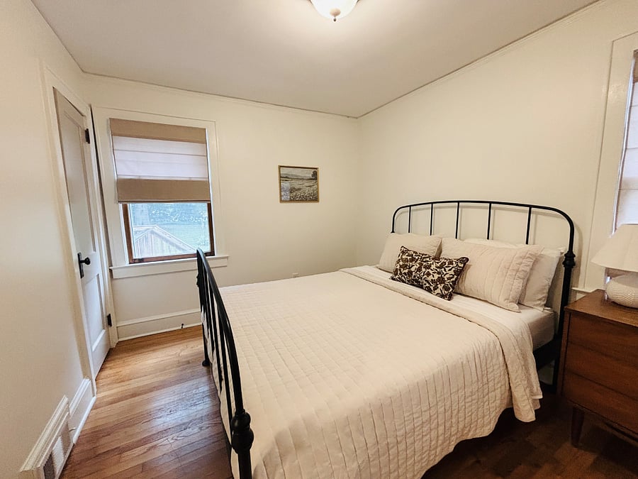 Queen bed and fresh linens