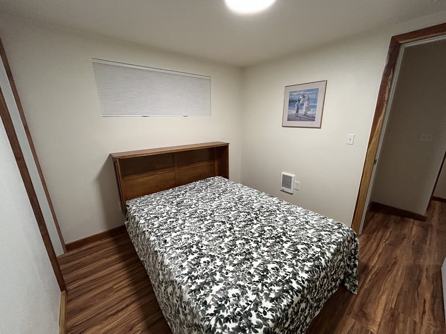 "Murphy" type bed