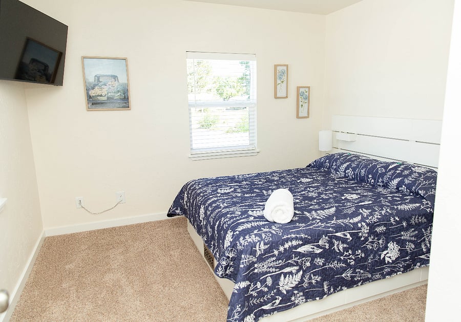Queen bedroom