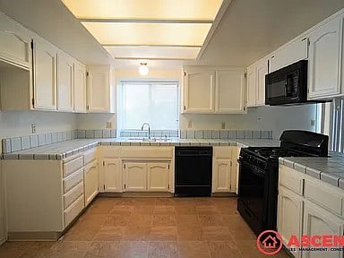 Furnished Finder property 912157_1 photo 9
