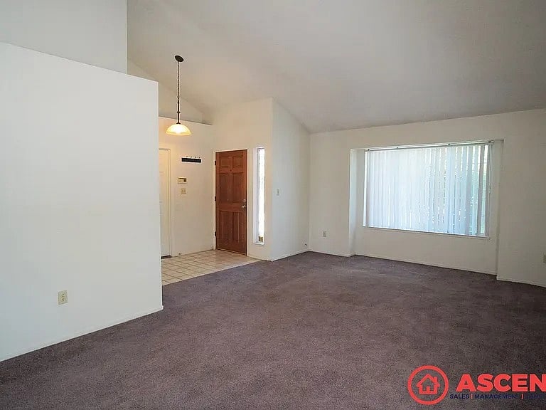 Furnished Finder property 912157_1 photo 15