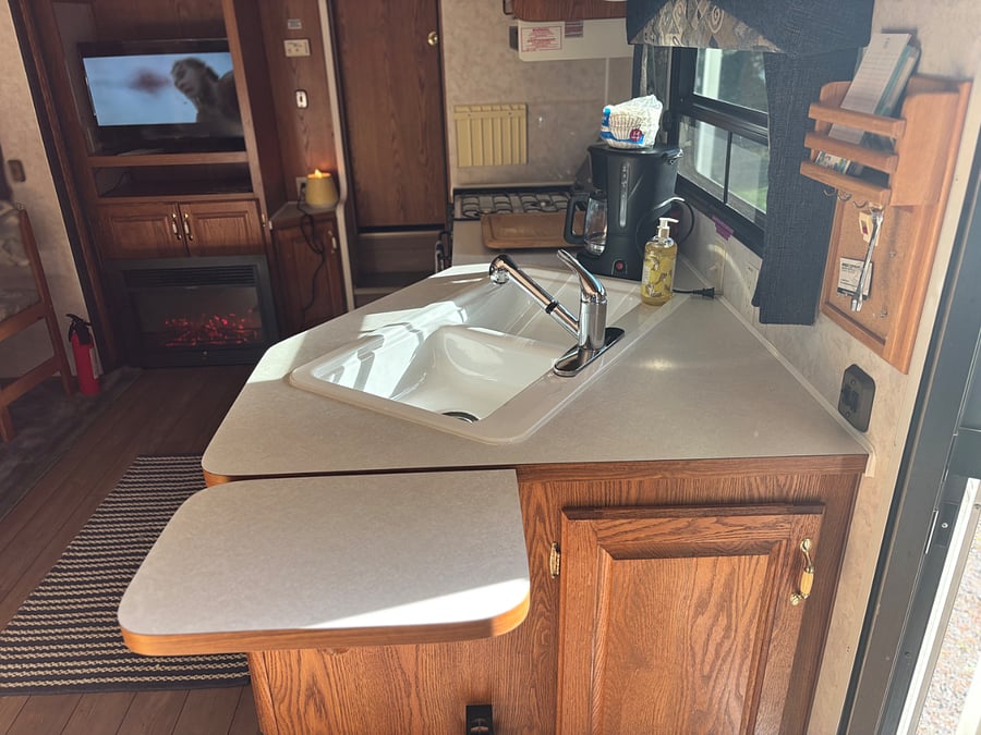 Nice size countertops