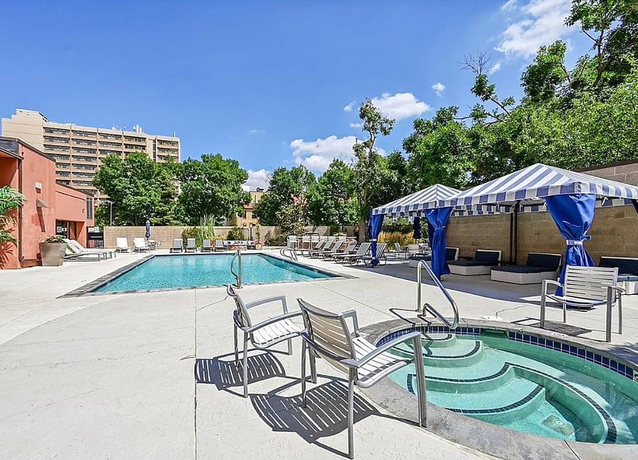 Hot tub open year round, pool closed Nov-March