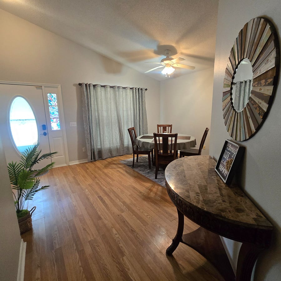 Furnished Finder property 912284_1 photo 21