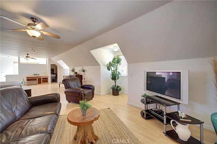 Furnished Finder property 912361_1 photo 4