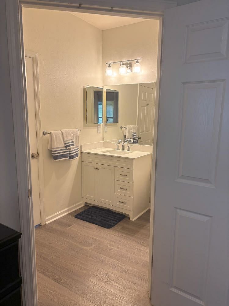 Spacious and clean bathroom