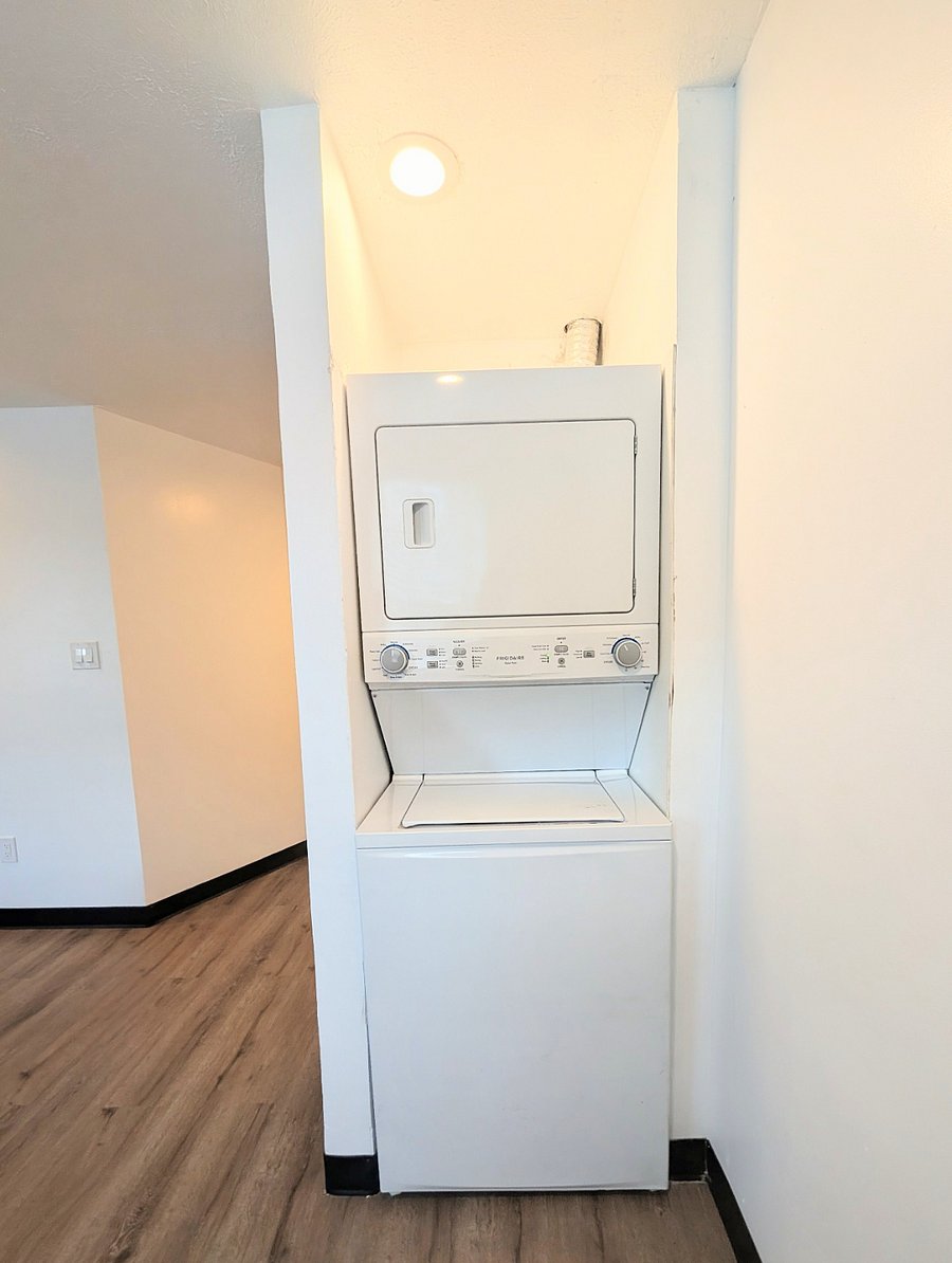Furnished Finder property 912385_1 photo 15