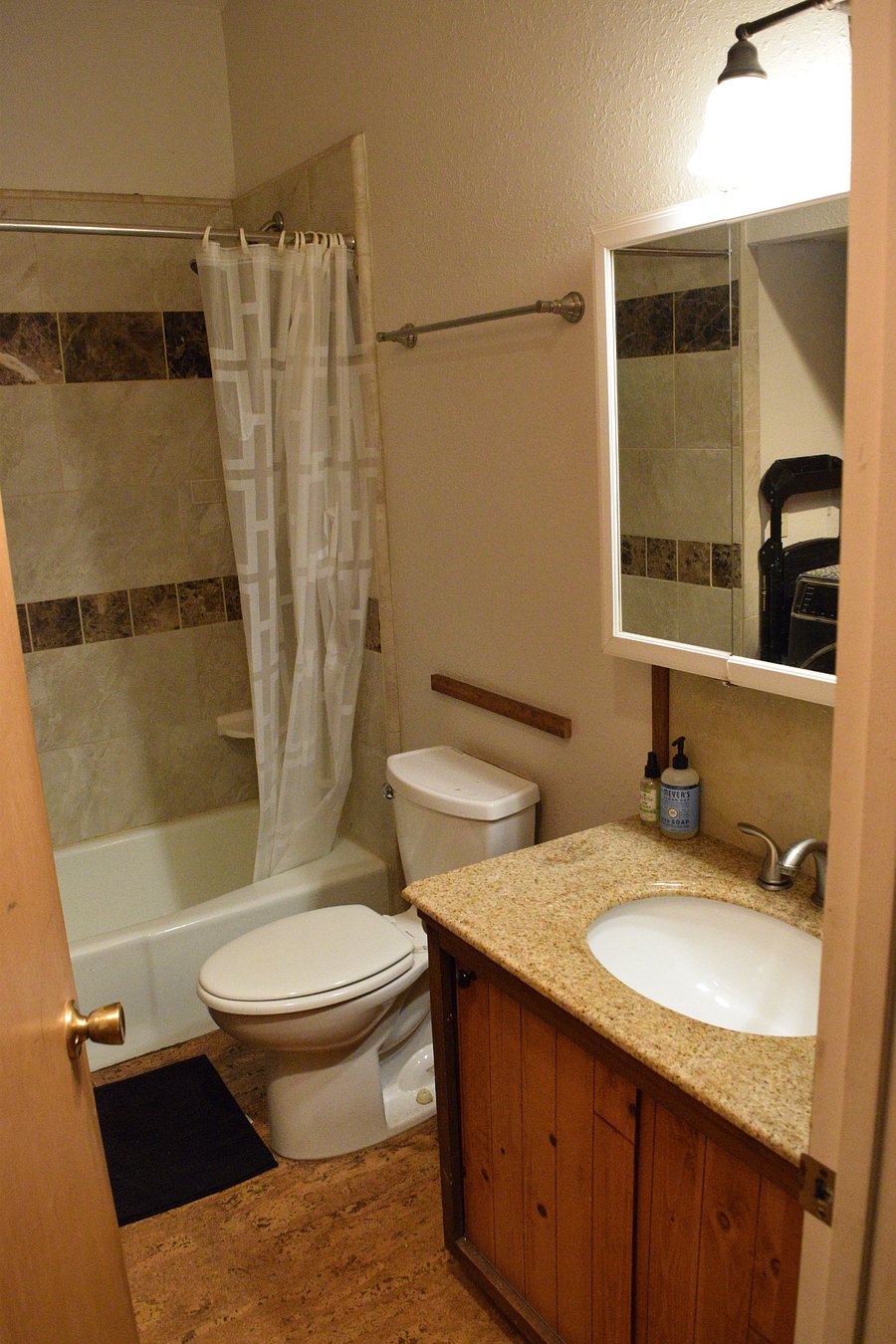 Furnished Finder property 912445_1 photo 13