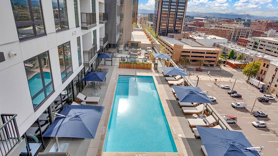 Pool & Hot Tub