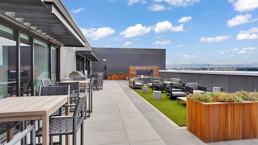 Rooftop Lounge