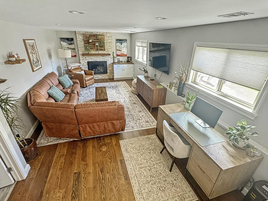 living room layout + workspace. 