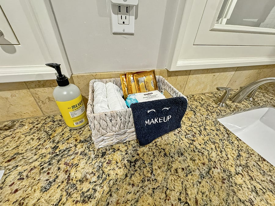 Limited extra supplies provided: Make up wipes + Extra face towels + Shampoo Conditioner + Body wash