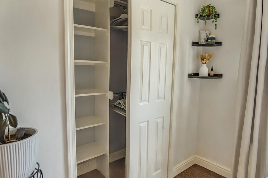 Aspen Grove Room Custom Closet w/ Shelves