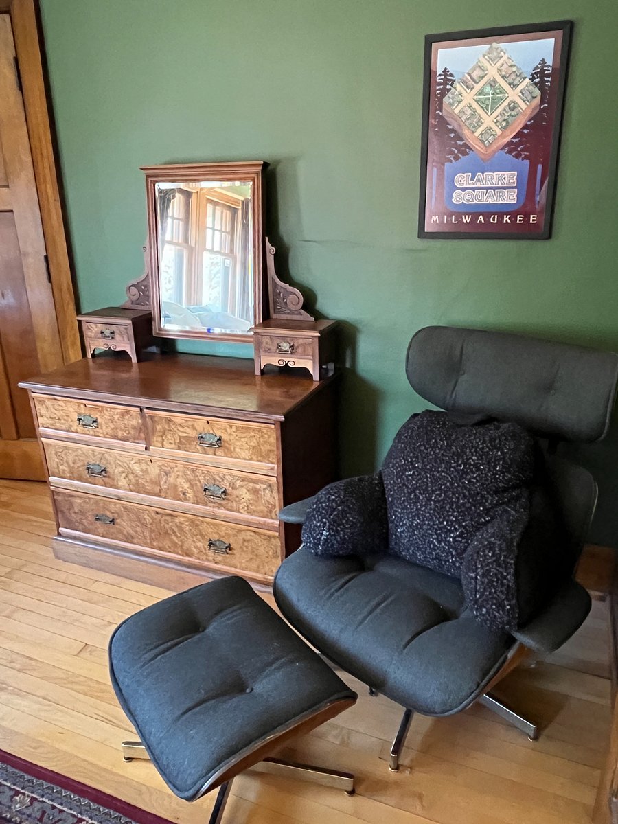 Bedroom 2 - Eames chair and vanity