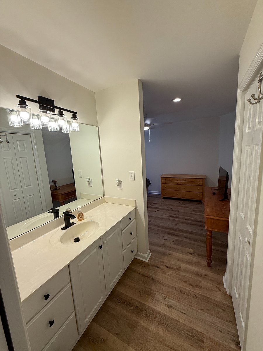 Furnished Finder property 912736_1 photo 15
