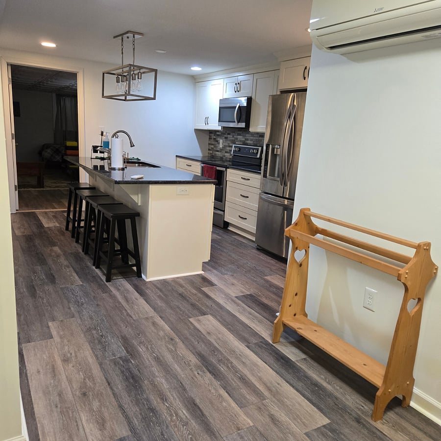 The modern kitchen is available for use 24 hours a day, 7 days a week. 