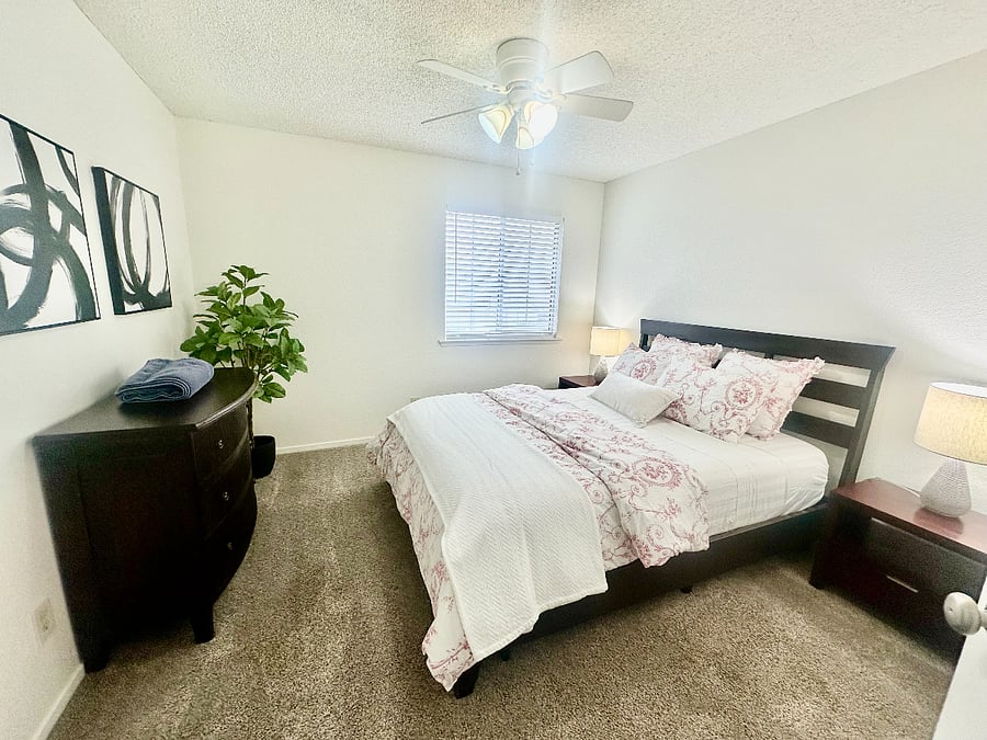 Furnished Finder property 912775_1 photo 3