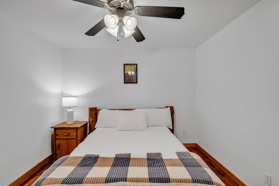 Furnished Finder property 912806_1 photo 12