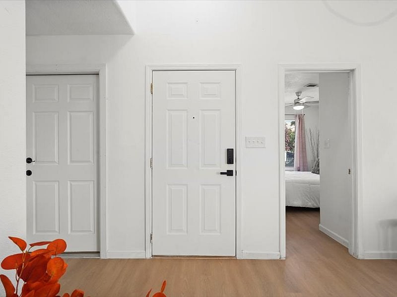 Furnished Finder property 912859_1 photo 27