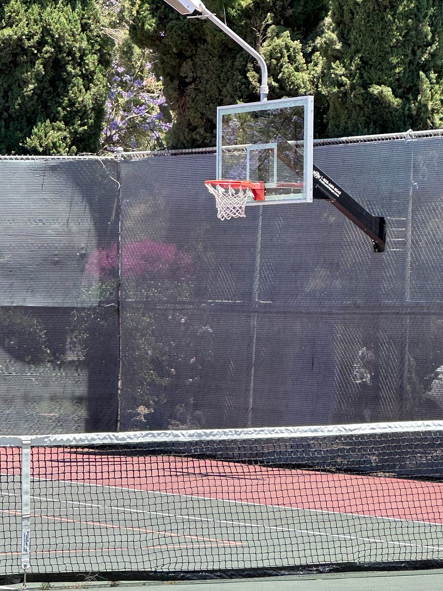 1/2 court basket ball area
