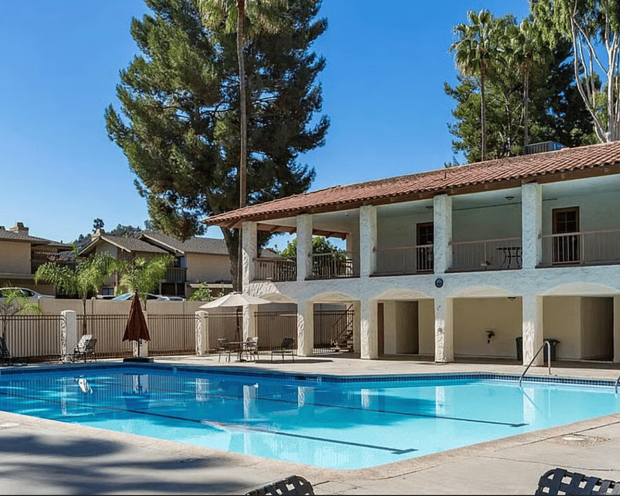 Pool and club house