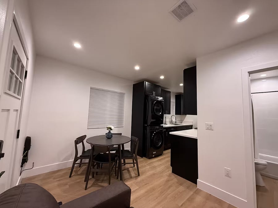 Furnished Finder property 912905_1 photo 9