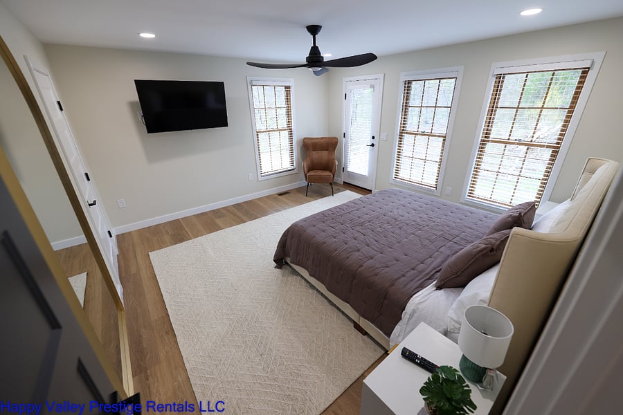 Master sweet, Main floor