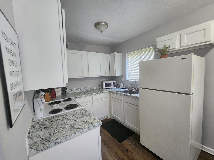 Furnished Finder property 912972_2 photo 8