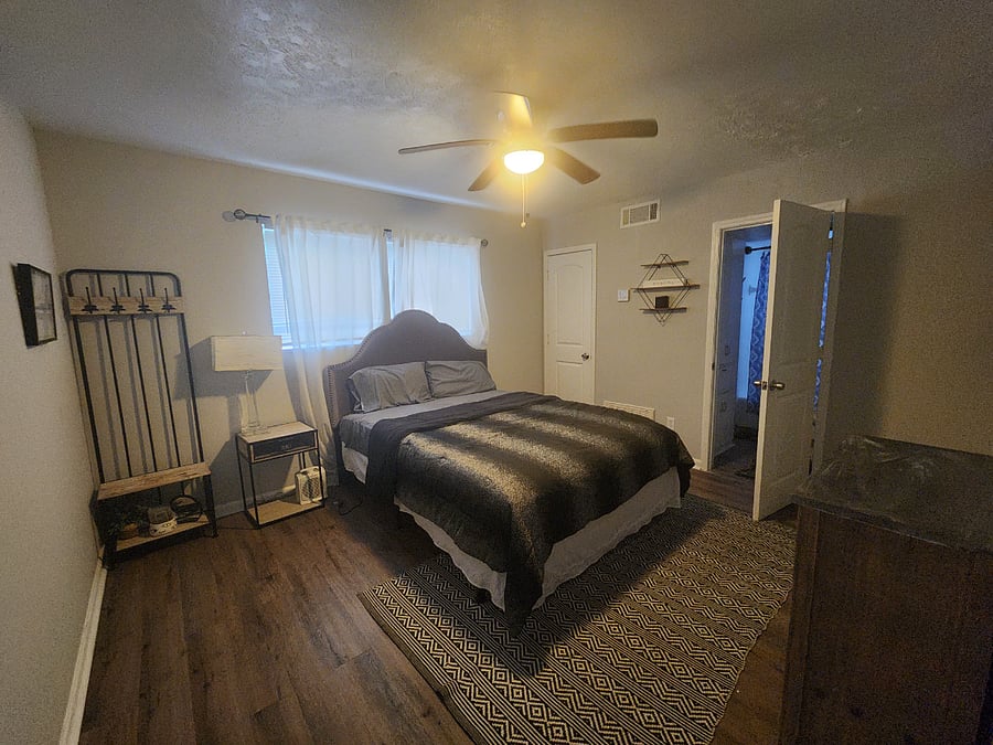 Furnished Finder property 912972_2 photo 11