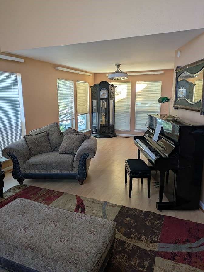 Furnished Finder property 912978_1 photo 6