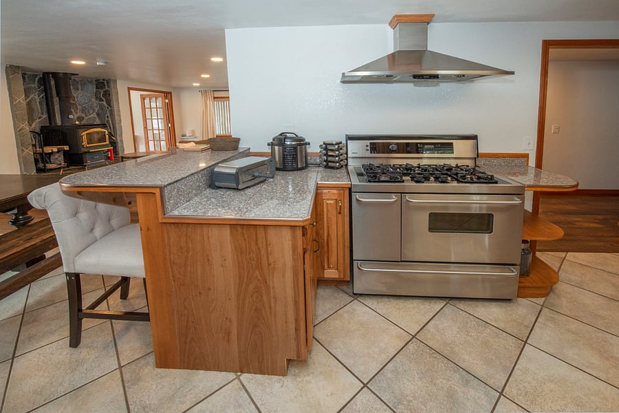 Italian double oven for our bakers and family dinners!