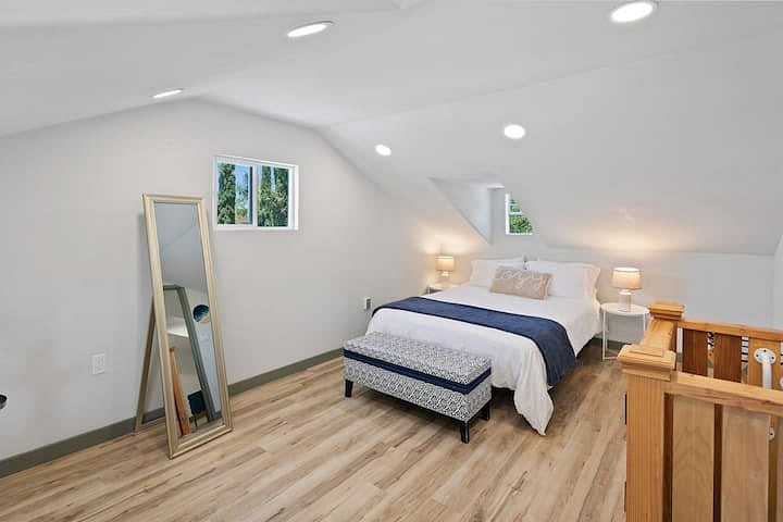 Hugh master bedroom. 400 square feet with roof top covered balcony, comfortable queen bed, big, gorgeous shower, sitting area and sofa that pulls out to a queen bed.